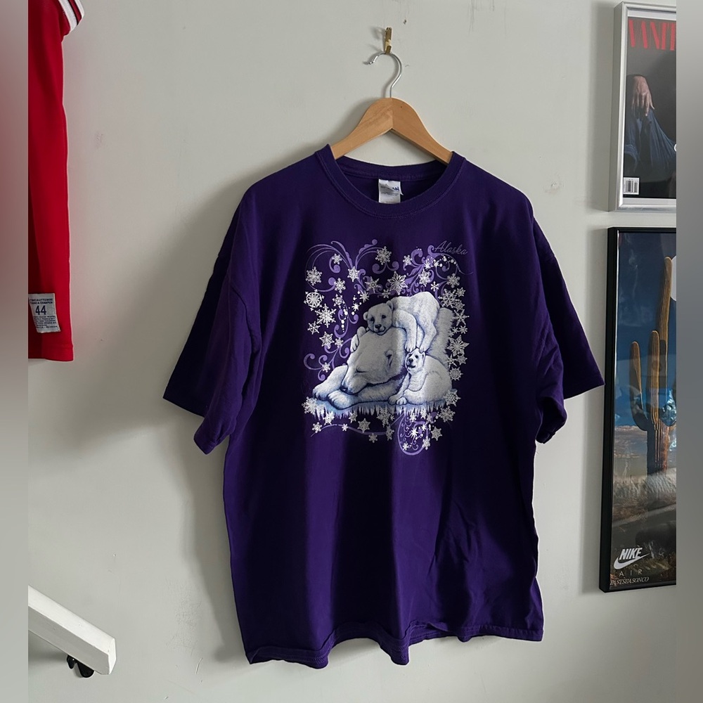 alaska polar bear vintage tee 🐻‍❄️